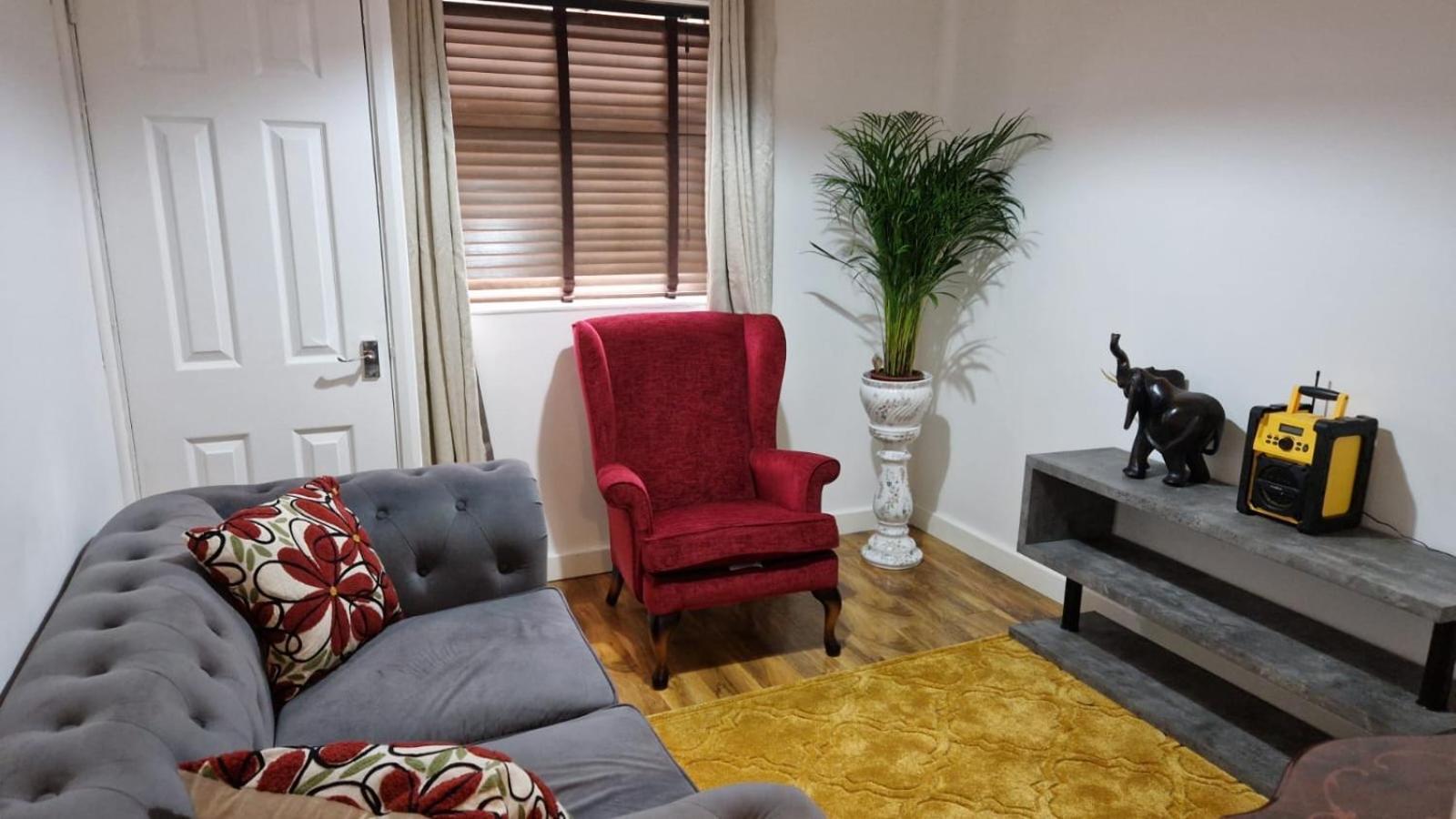Amani Bungalow Brandon  ภายนอก รูปภาพ